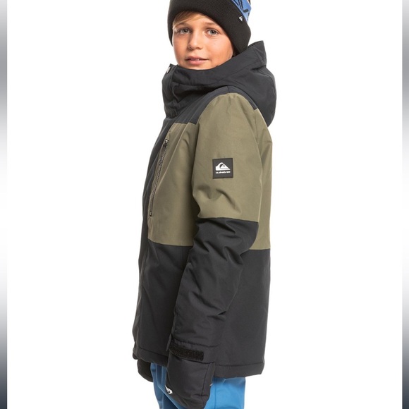 Quiksilver Boys Mission Jacket, Utility Bibs, and Gloves in Black, Size Large - Picture 4 of 10